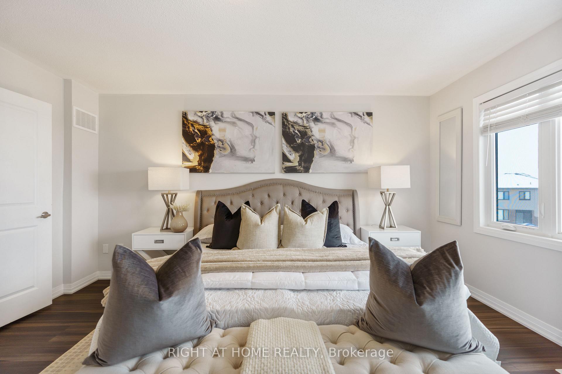 Photo 17 of 221 Provident Way, Hamilton, Mount Hope — HOMEH