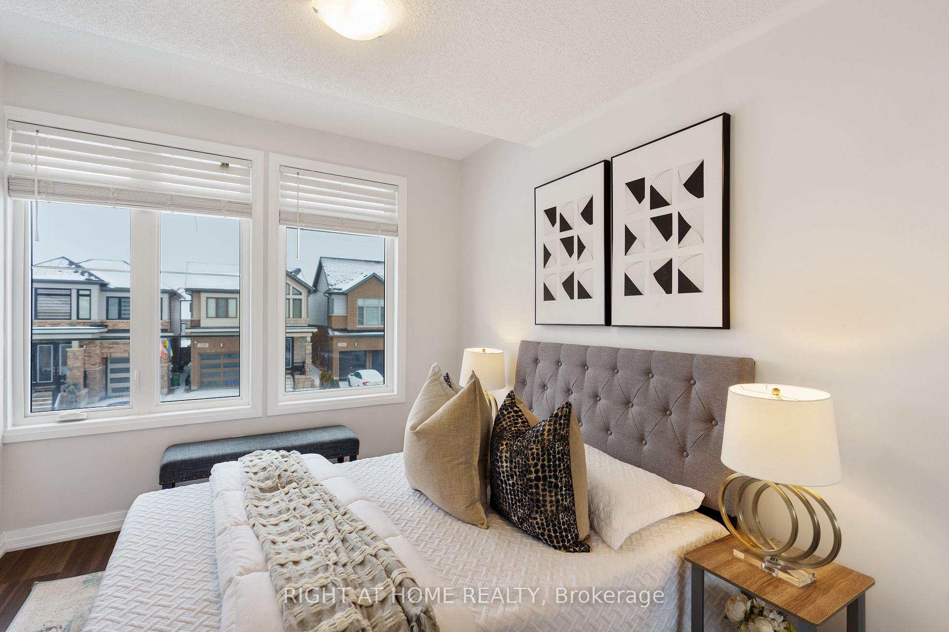 Photo 24 of 221 Provident Way, Hamilton, Mount Hope — HOMEH