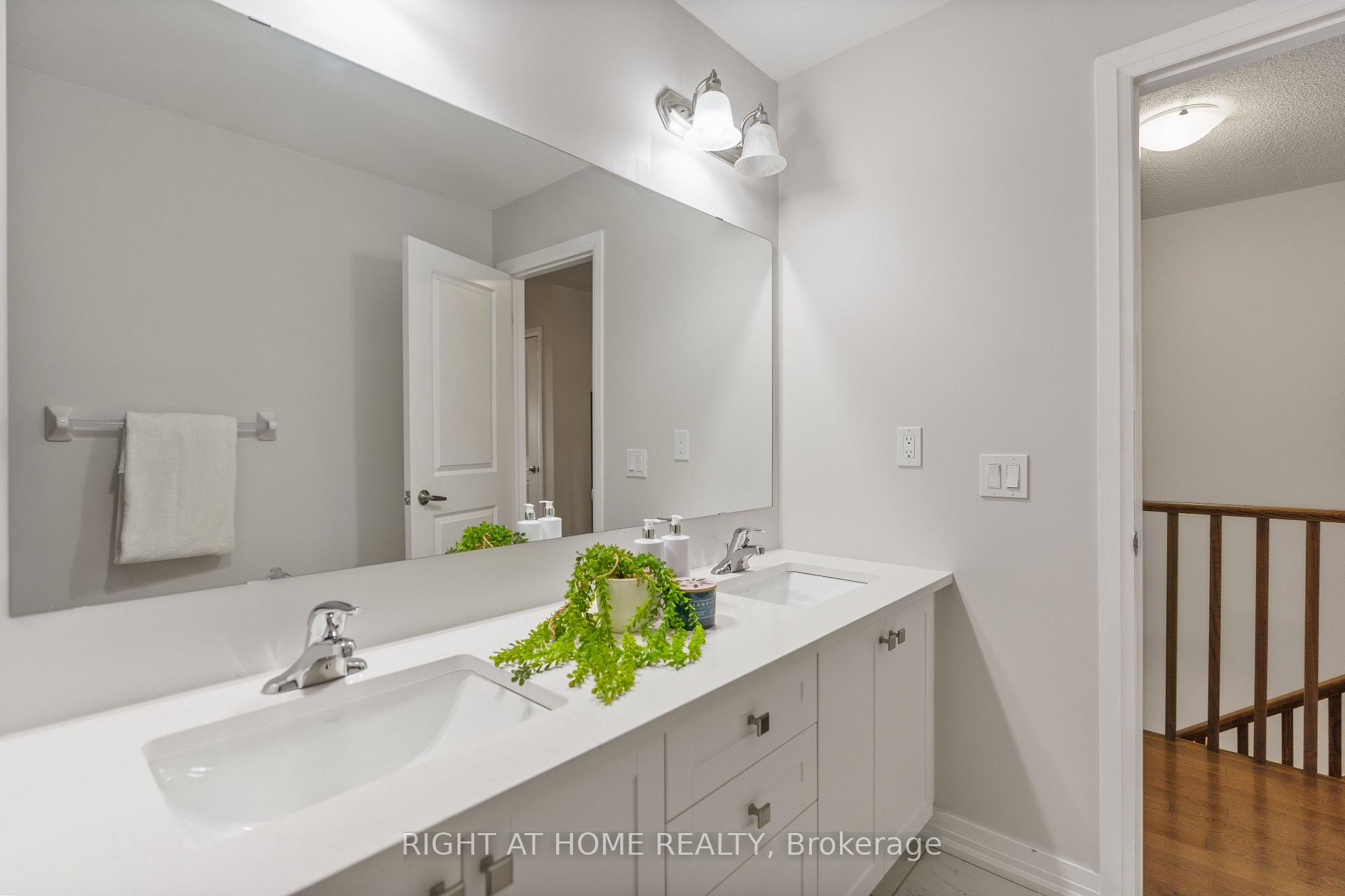 Photo 26 of 221 Provident Way, Hamilton, Mount Hope — HOMEH