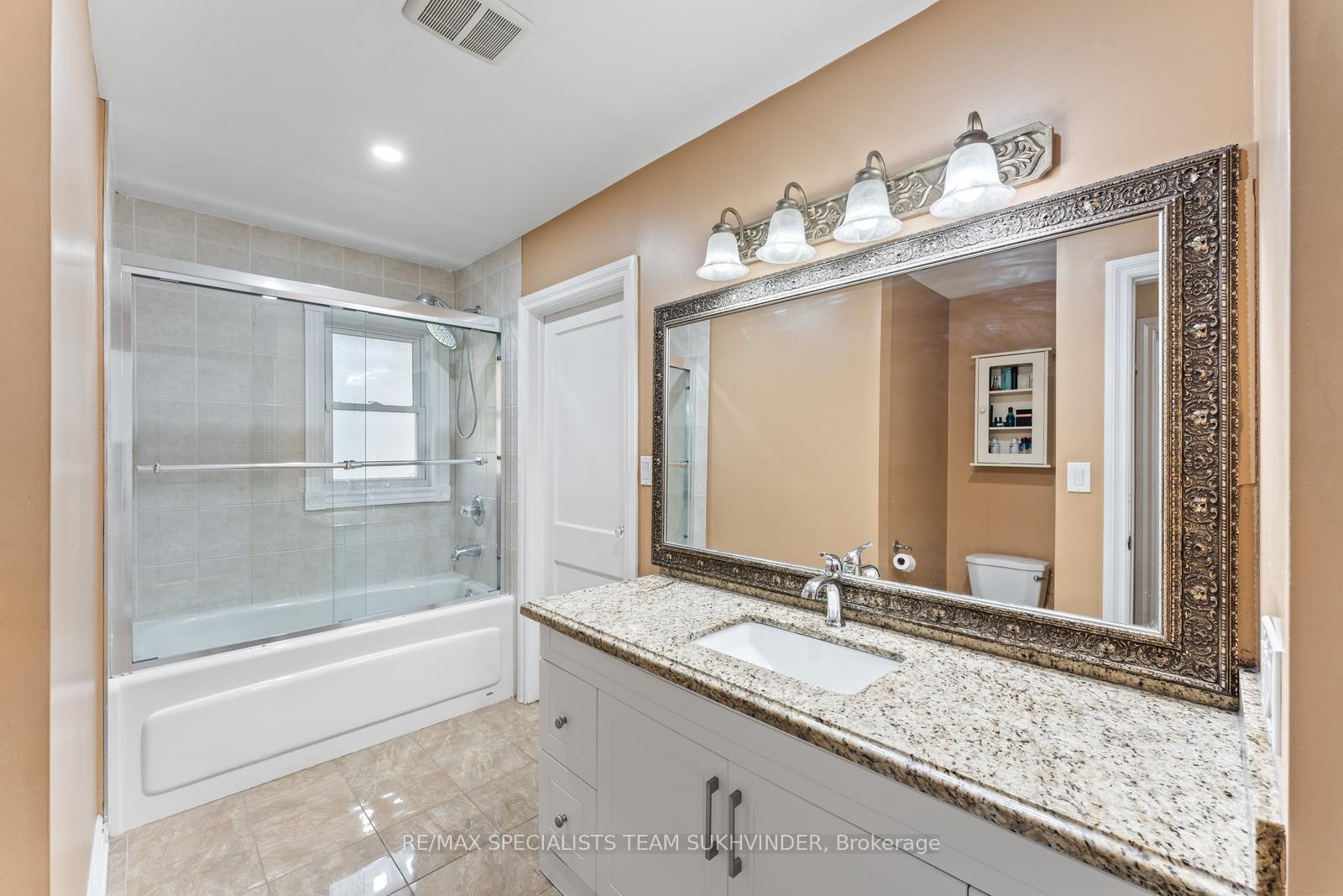 Photo 17 of 10604 Mcvean Drive, Brampton, Toronto Gore Rural Estate — HOMEH