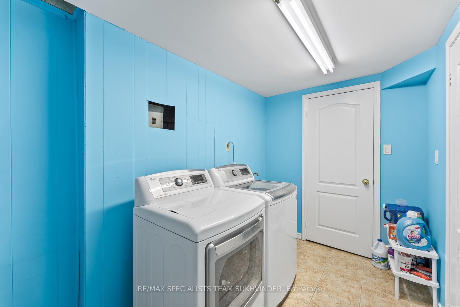 Photo 31 of 10604 Mcvean Drive, Brampton, Toronto Gore Rural Estate — HOMEH