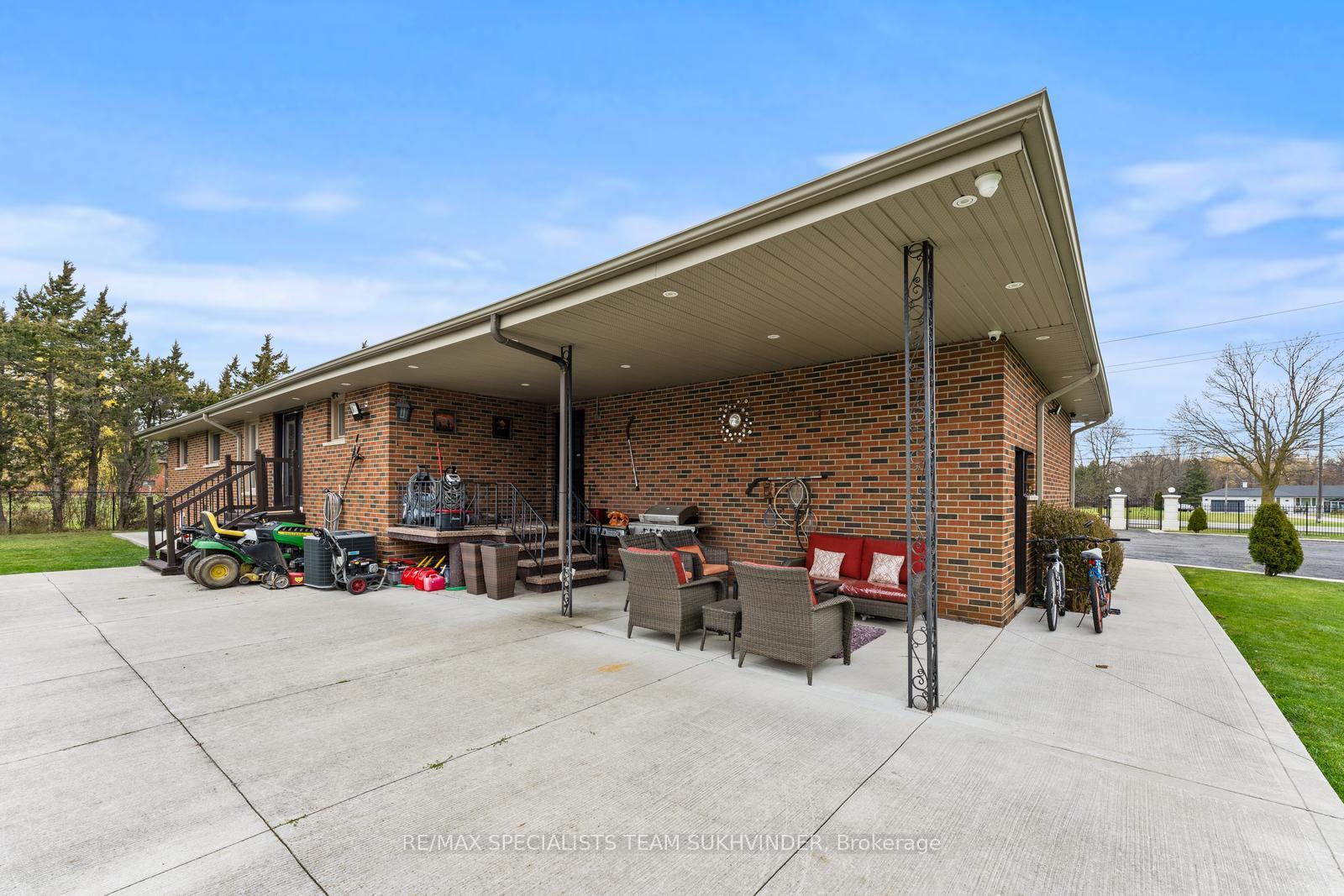 Photo 32 of 10604 Mcvean Drive, Brampton, Toronto Gore Rural Estate — HOMEH