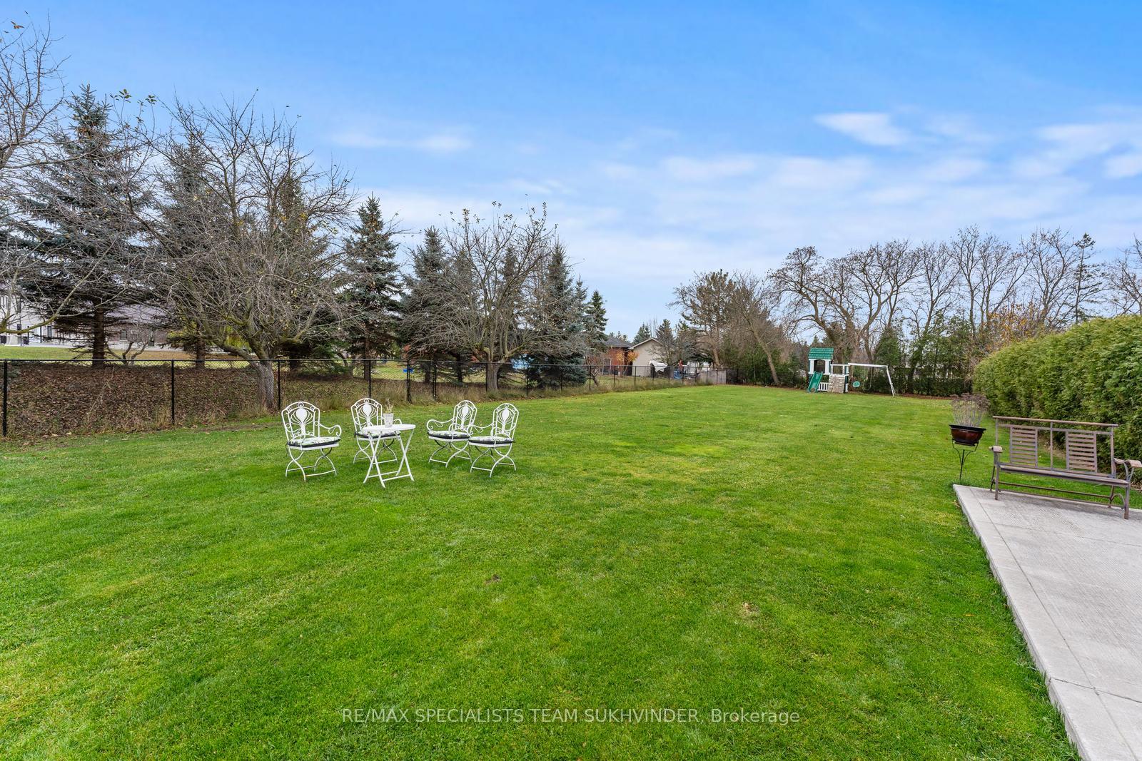 Photo 35 of 10604 Mcvean Drive, Brampton, Toronto Gore Rural Estate — HOMEH