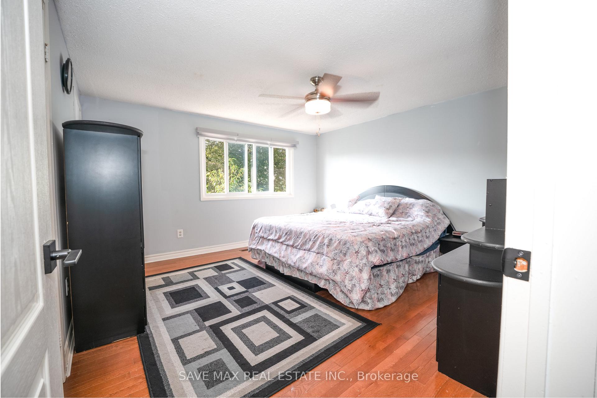 Photo 16 of 26 Gilmore Drive N, Brampton, Madoc — HOMEH