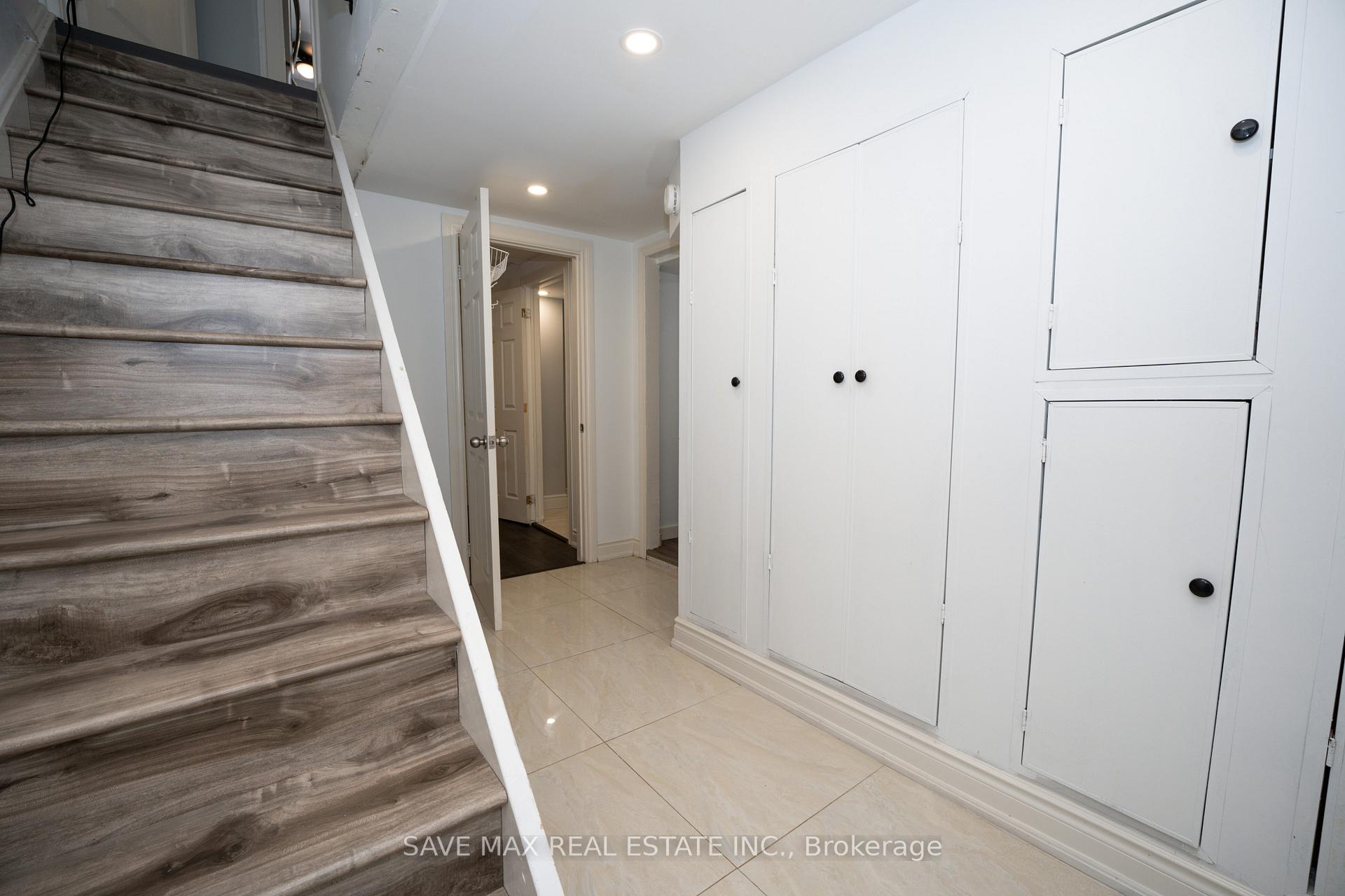 Photo 34 of 26 Gilmore Drive N, Brampton, Madoc — HOMEH