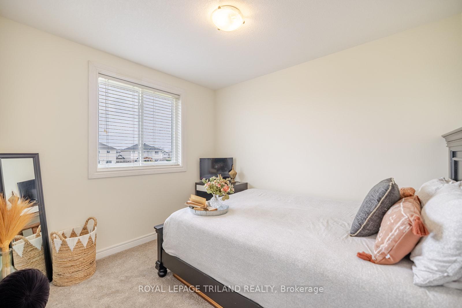 Photo 21 of 609 Highview Drive, St. Thomas — HOMEH