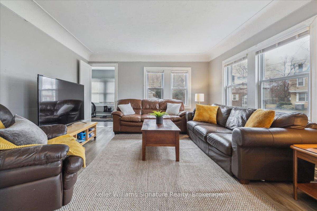 Photo 9 of 94 Glenmount Avenue, Hamilton, Ainslie Wood — HOMEH