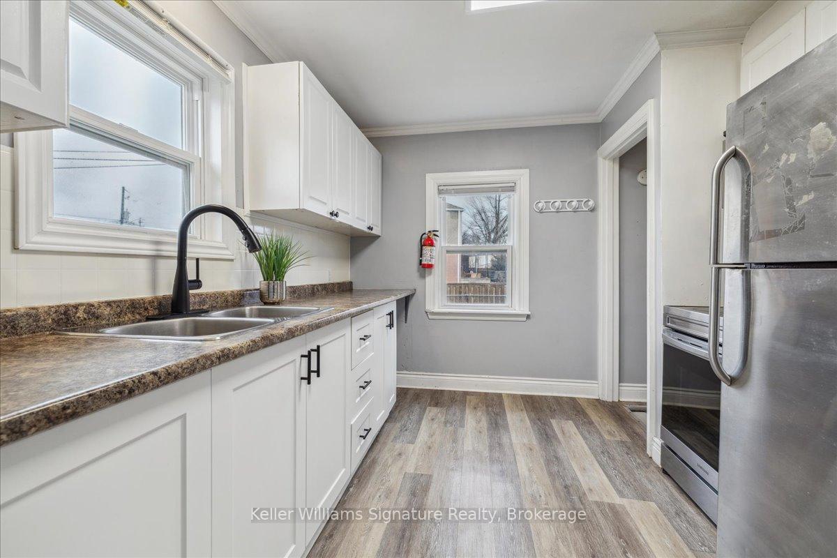 Photo 14 of 94 Glenmount Avenue, Hamilton, Ainslie Wood — HOMEH