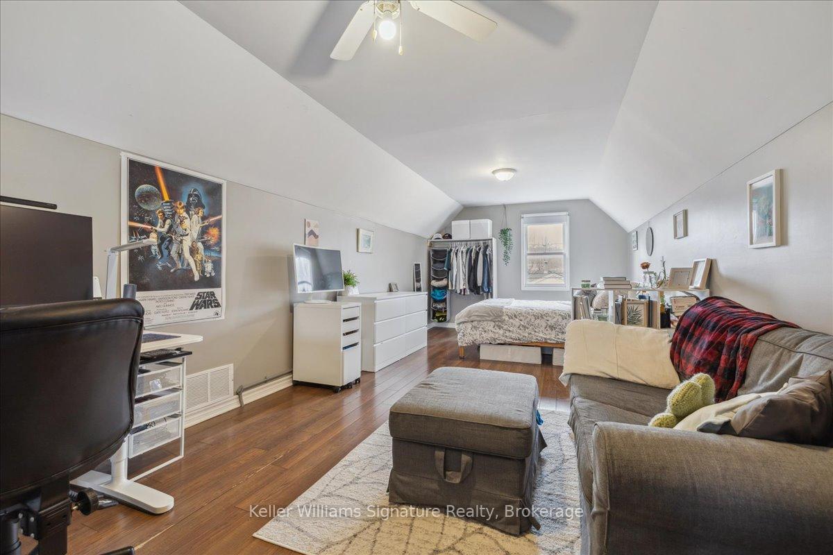 Photo 24 of 94 Glenmount Avenue, Hamilton, Ainslie Wood — HOMEH