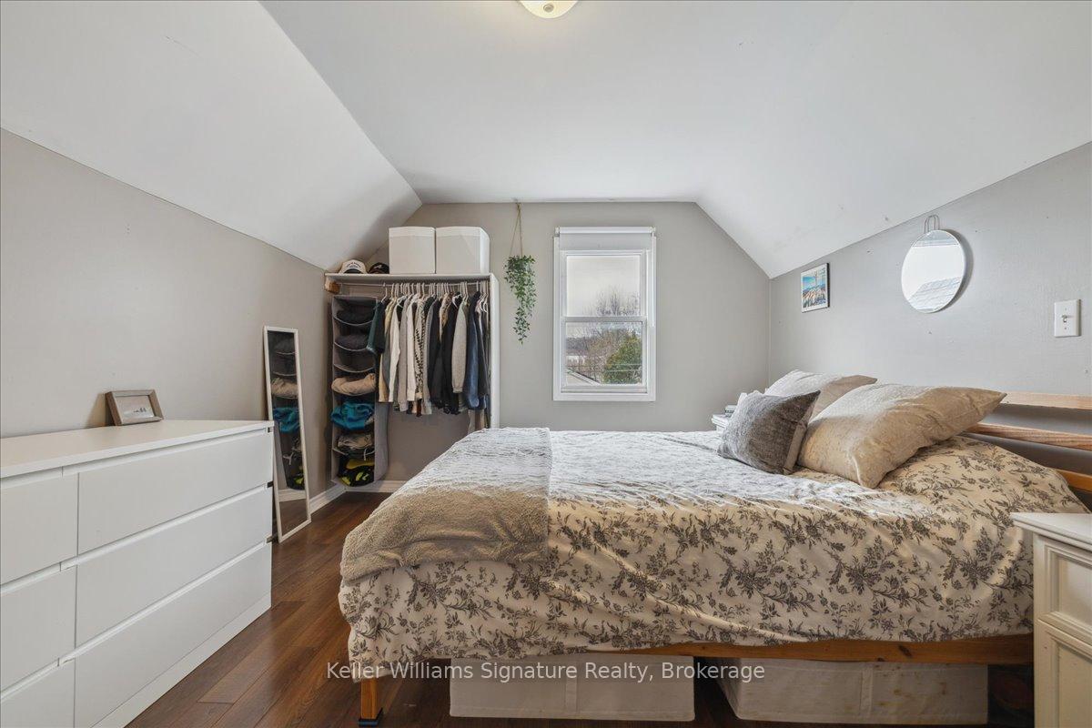 Photo 26 of 94 Glenmount Avenue, Hamilton, Ainslie Wood — HOMEH