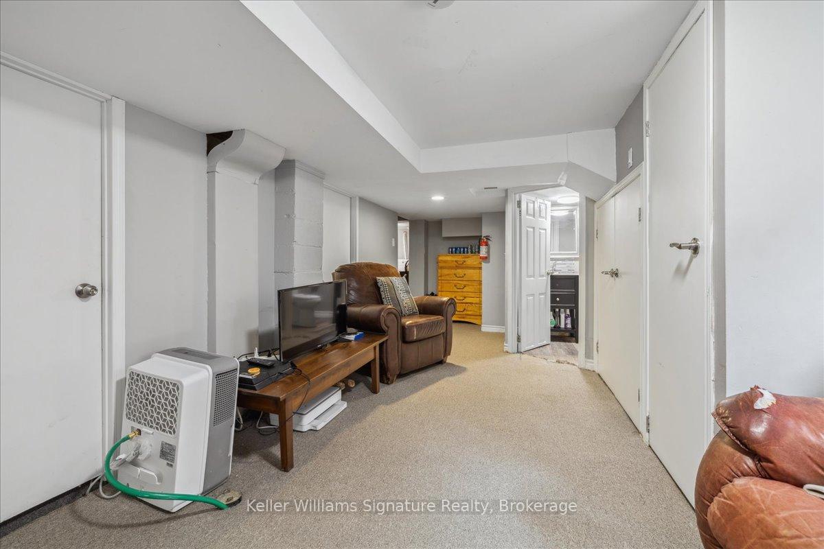 Photo 29 of 94 Glenmount Avenue, Hamilton, Ainslie Wood — HOMEH