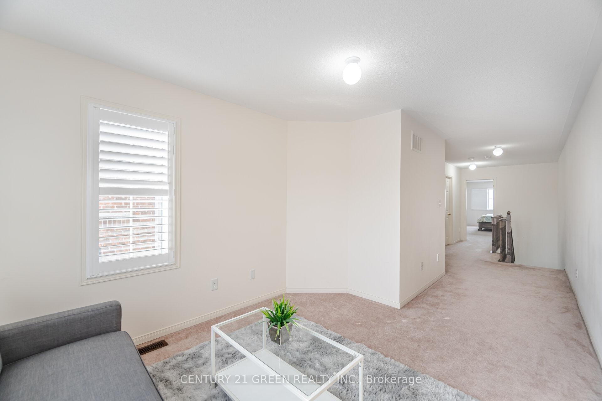 Photo 21 of 120 Cookview Drive, Brampton, Sandringham-Wellington — HOMEH