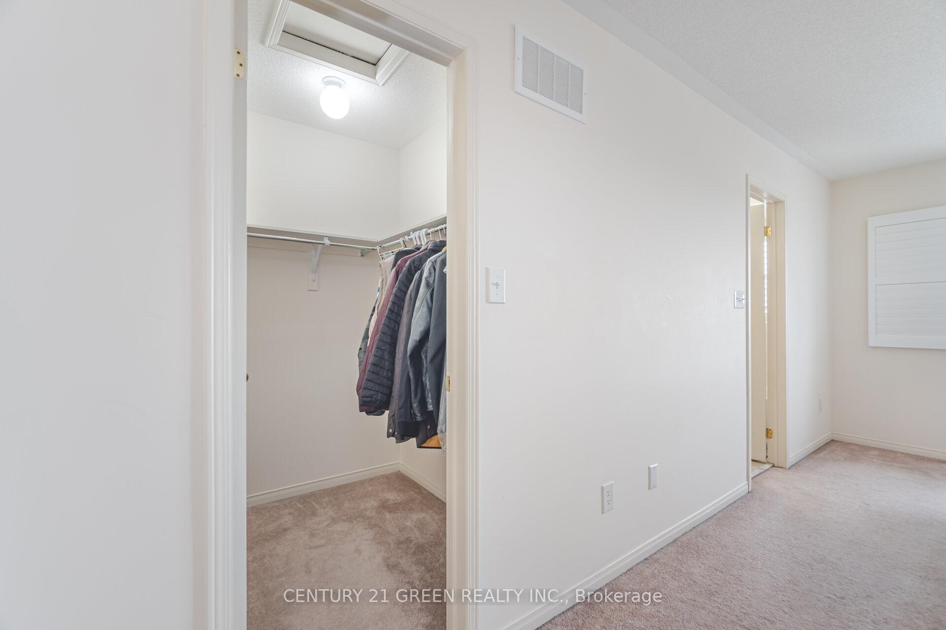 Photo 27 of 120 Cookview Drive, Brampton, Sandringham-Wellington — HOMEH