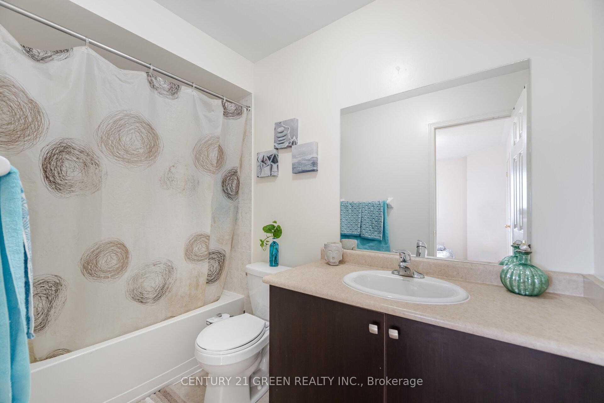 Photo 29 of 120 Cookview Drive, Brampton, Sandringham-Wellington — HOMEH