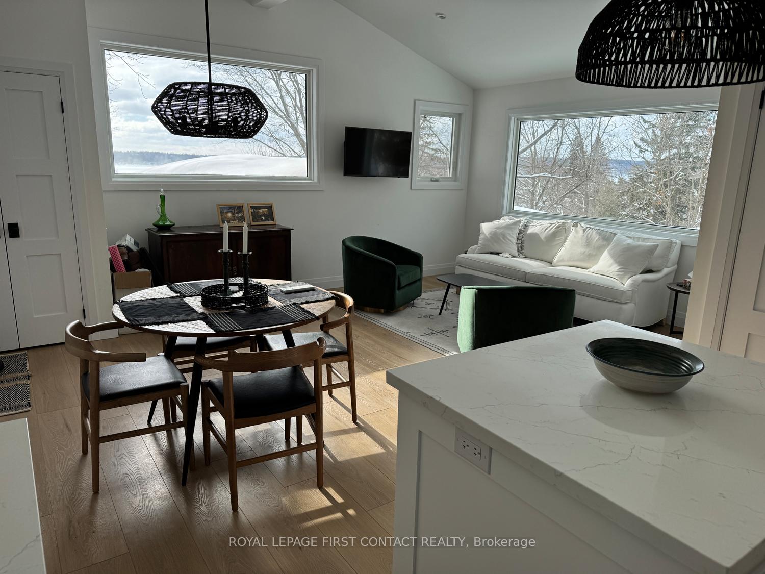 Photo 22 of 117 Collingwood Street, Barrie, Codrington — HOMEH