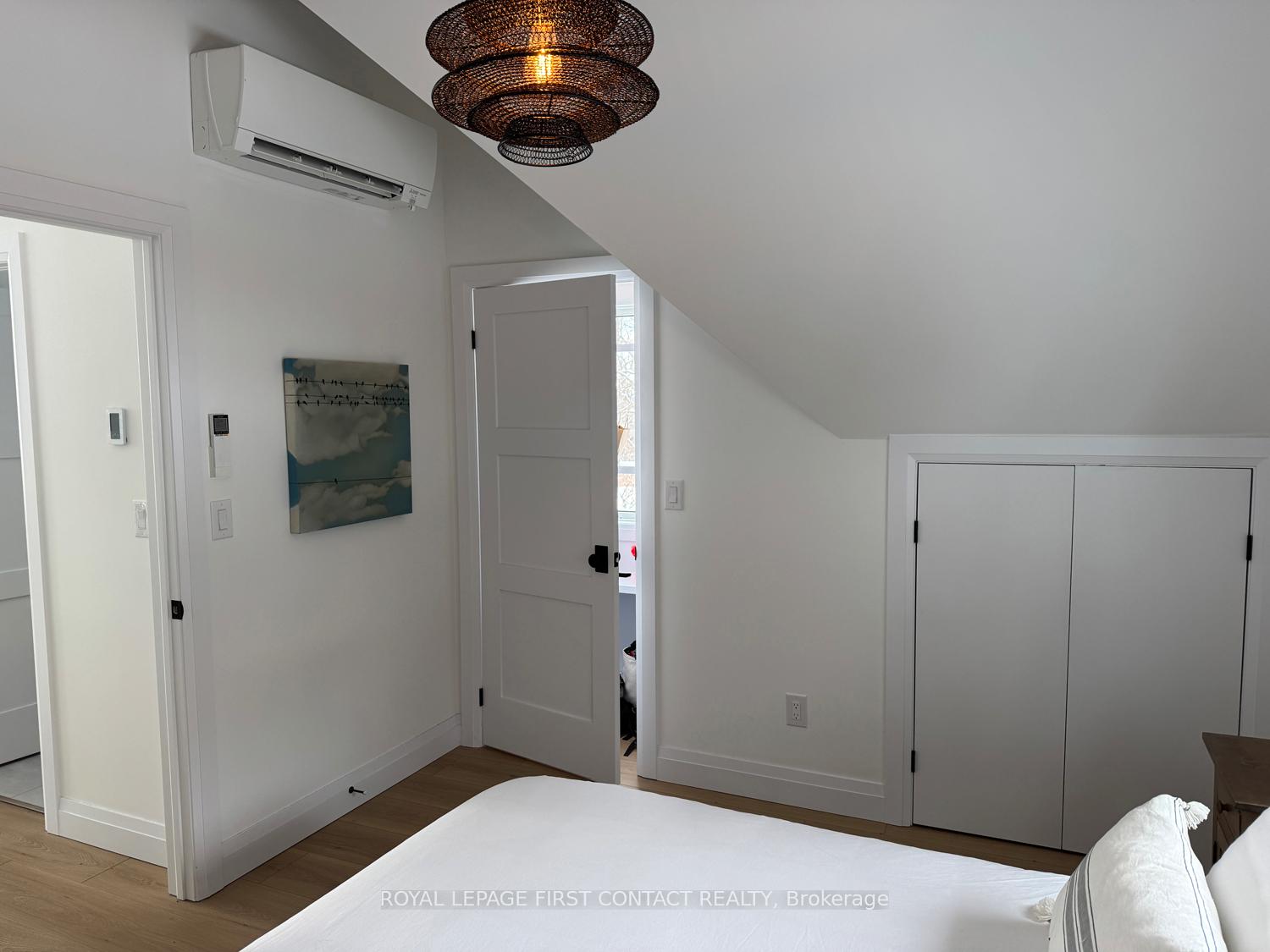 Photo 28 of 117 Collingwood Street, Barrie, Codrington — HOMEH