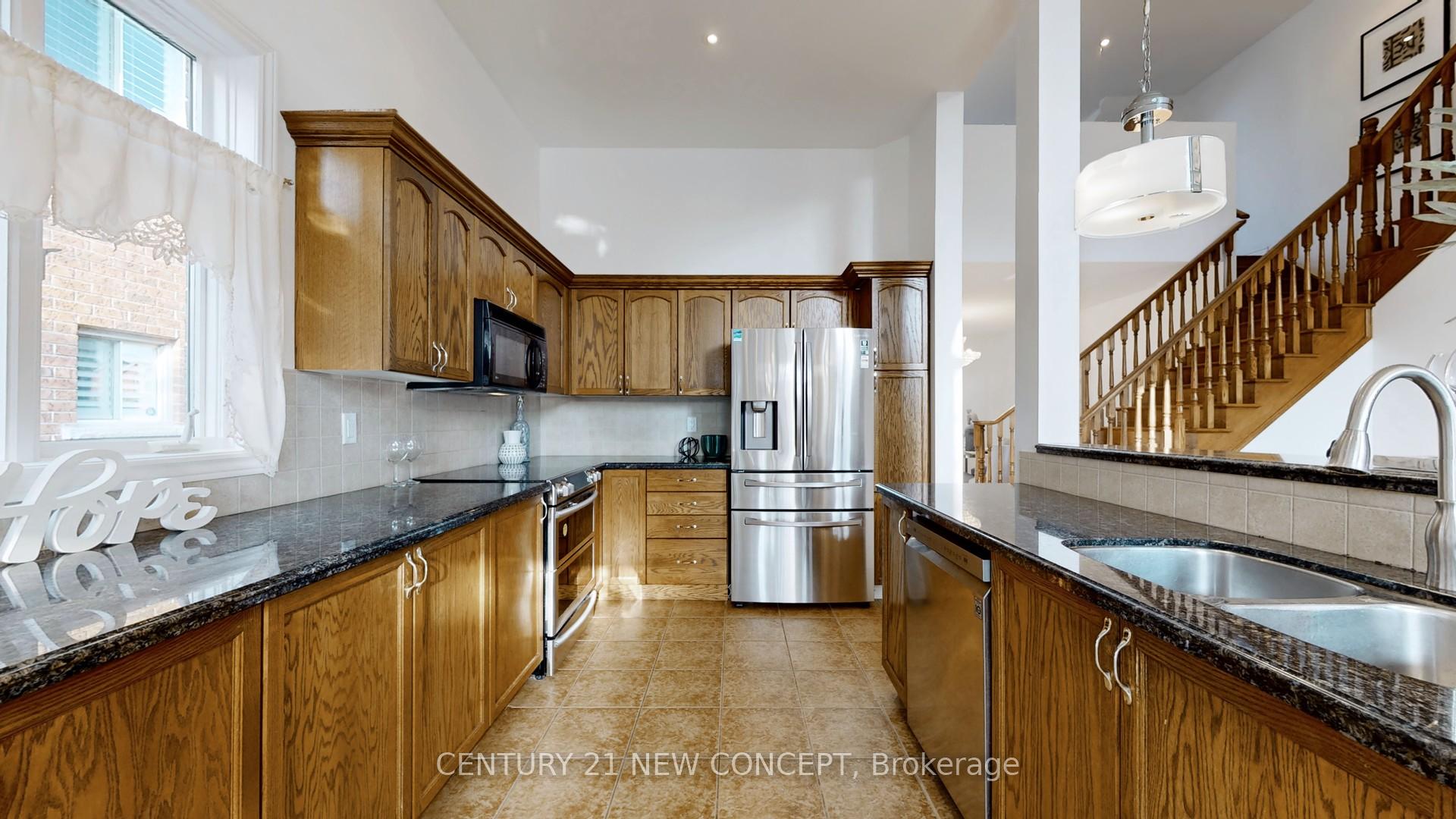 Photo 11 of 51 Tranquility Avenue, Hamilton, Ancaster — HOMEH