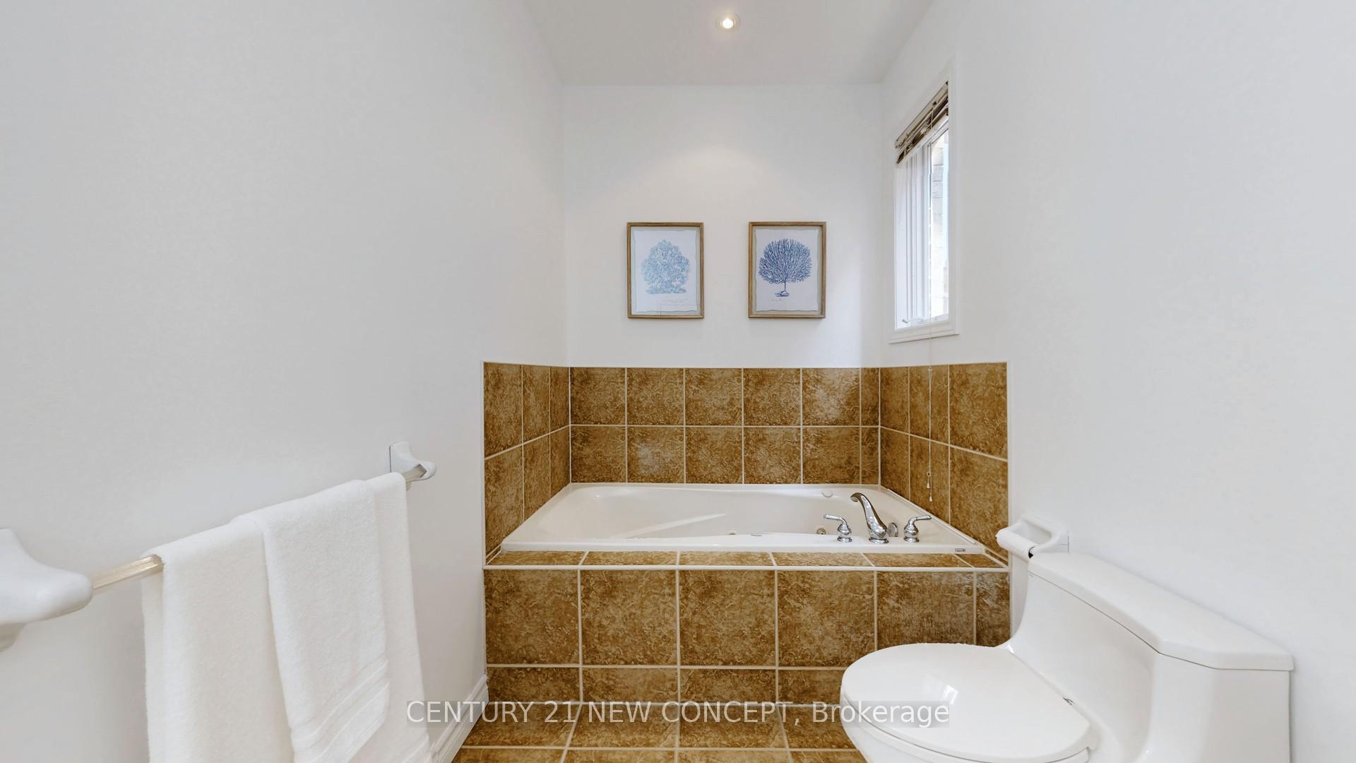 Photo 18 of 51 Tranquility Avenue, Hamilton, Ancaster — HOMEH