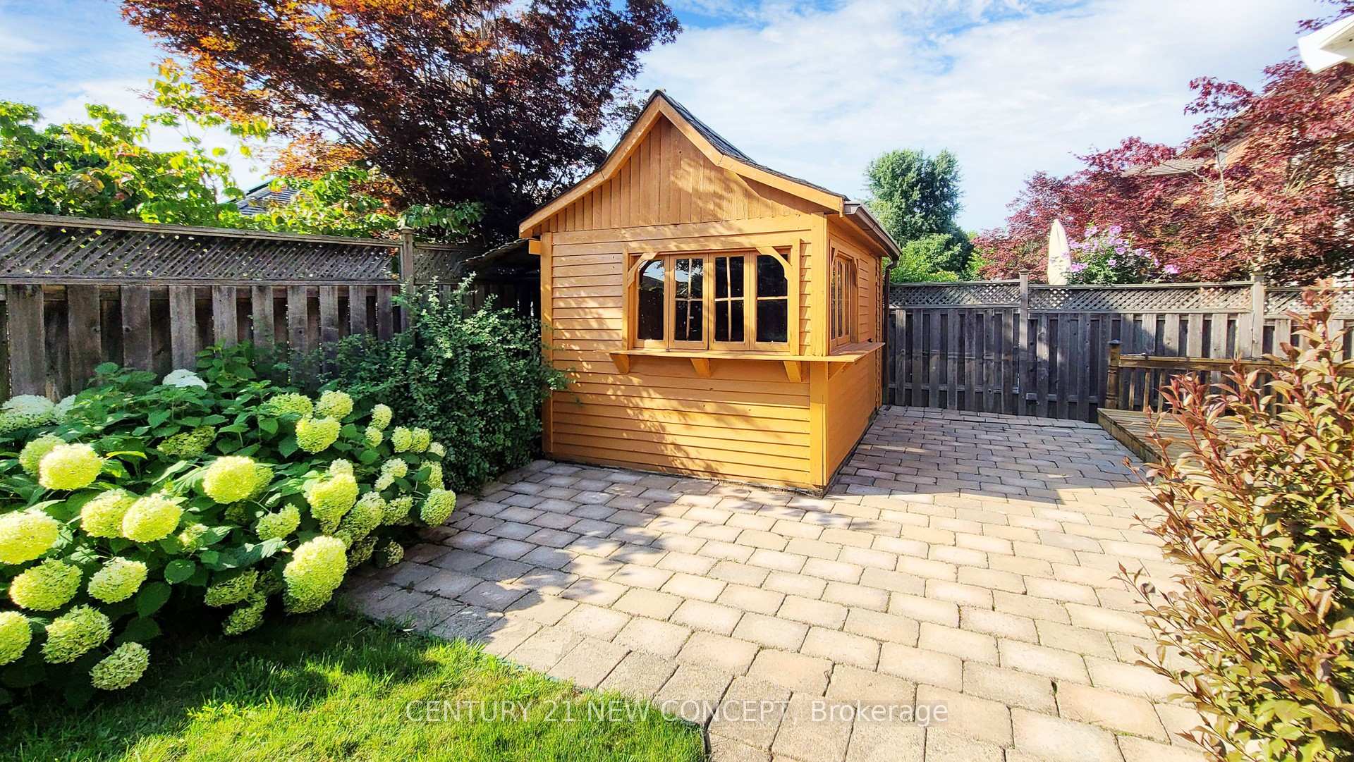 Photo 39 of 51 Tranquility Avenue, Hamilton, Ancaster — HOMEH