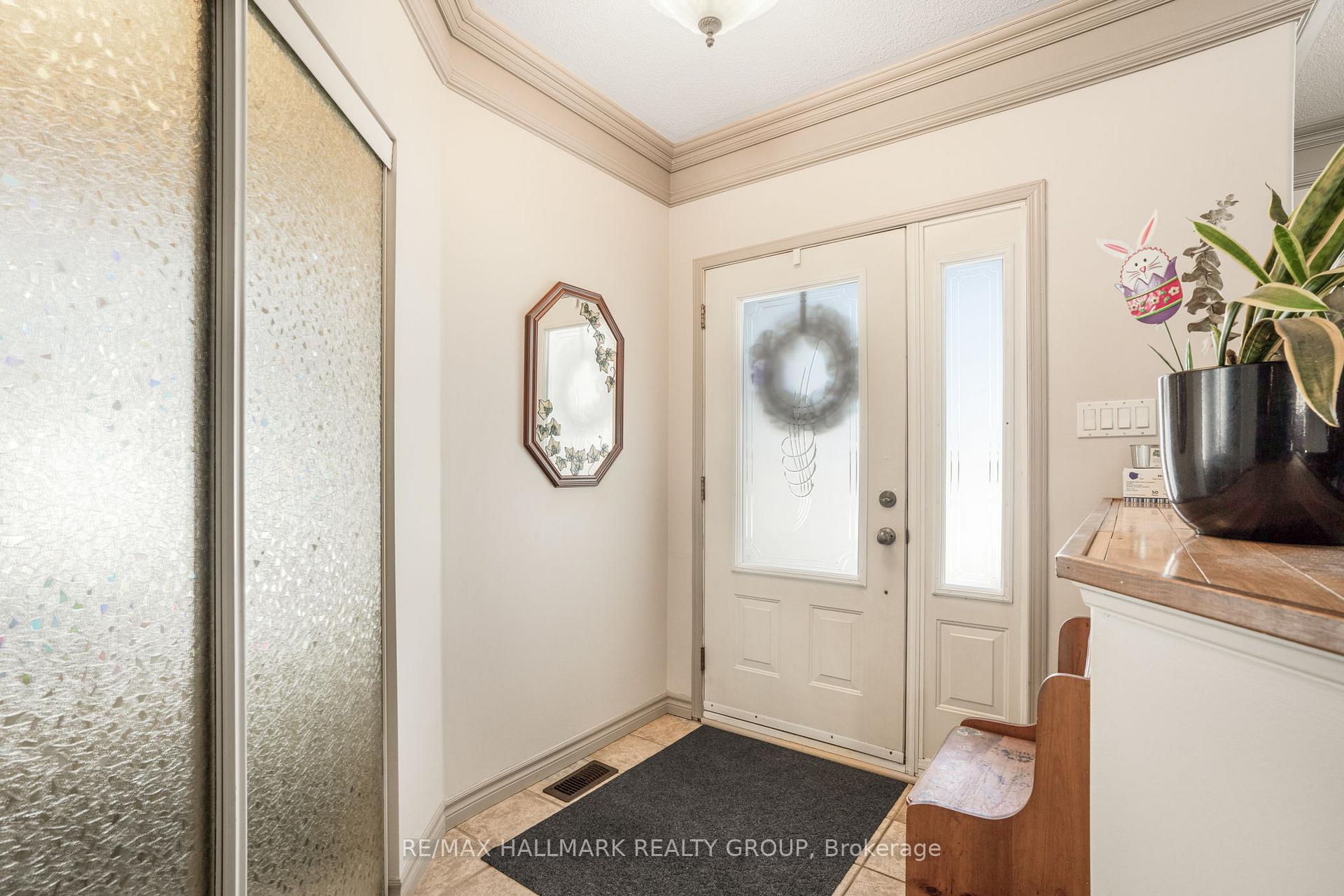 Photo 5 of 863 Victoria Street, Champlain, L'Orignal — HOMEH