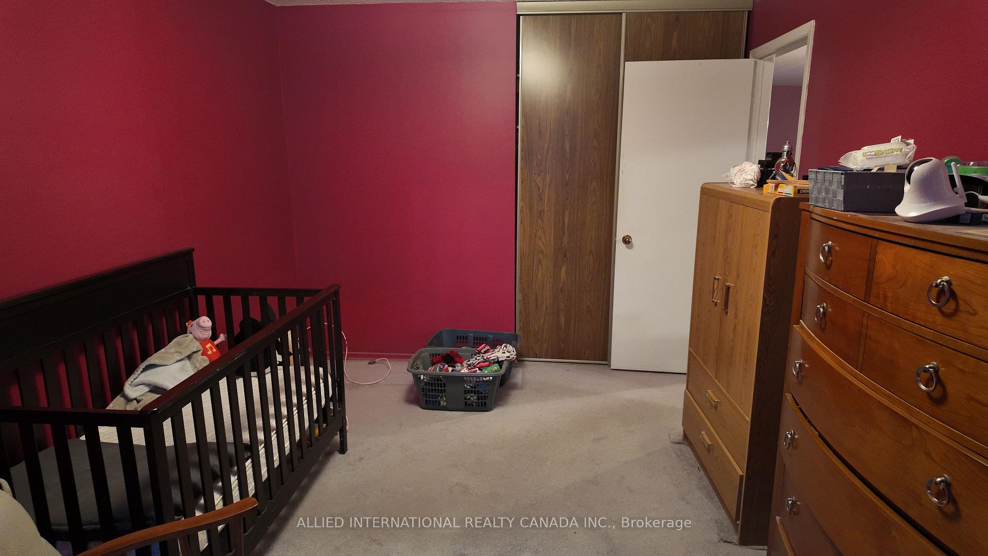 Photo 11 of 1 Berwick Avenue, Brampton, Heart Lake West — HOMEH