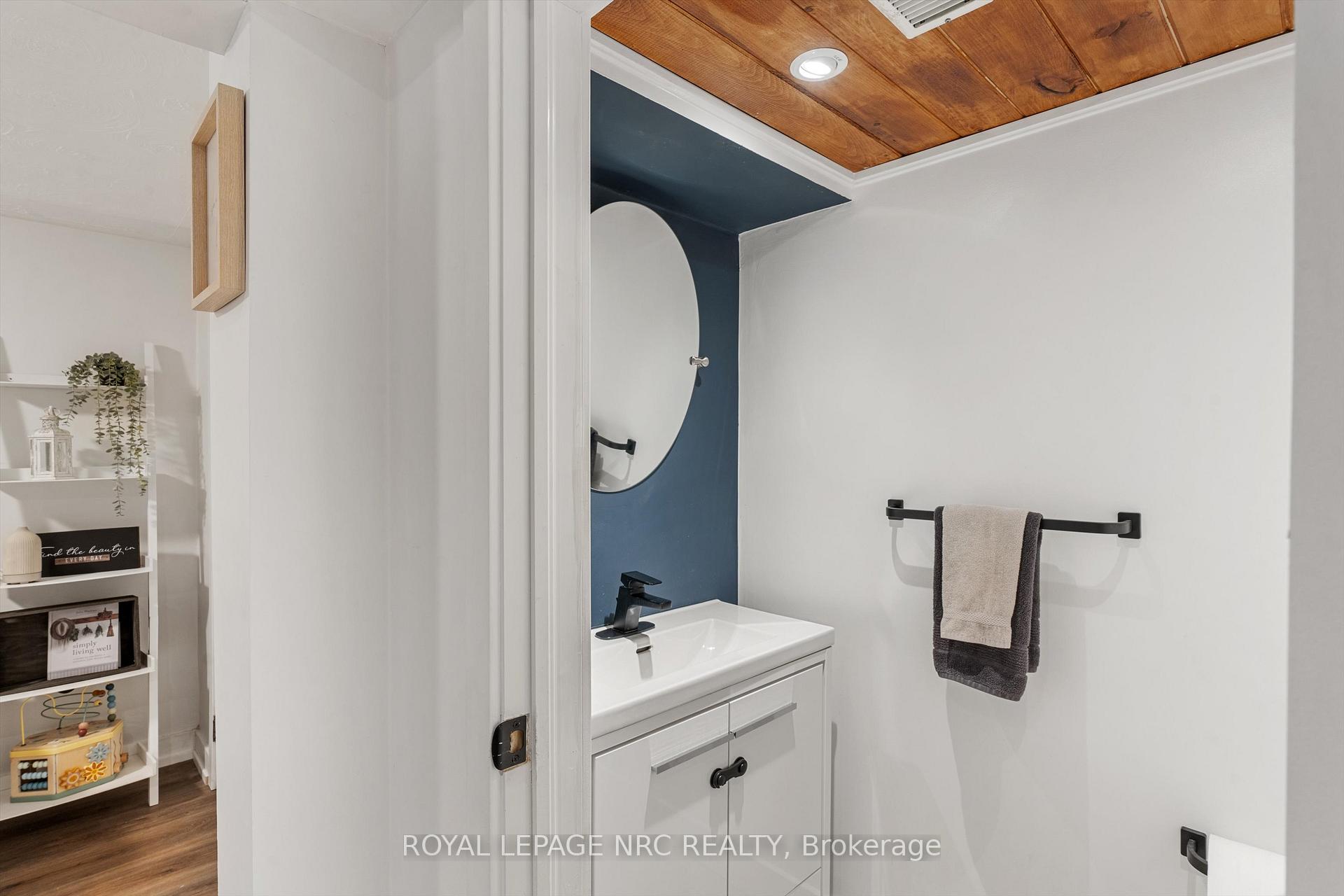 Photo 21 of 31 Garnet Street, St. Catharines, Facer — HOMEH