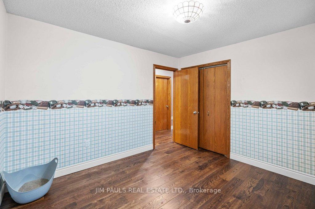 Photo 2 of 116 Aubrey Avenue, Hamilton, Stoney Creek Mountain — HOMEH