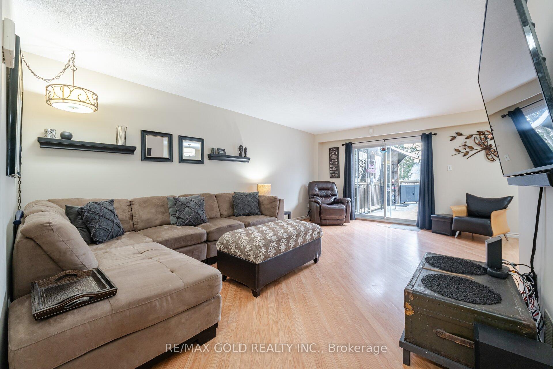 Photo 26 of 117 Beech Street, Brampton, Brampton North — HOMEH