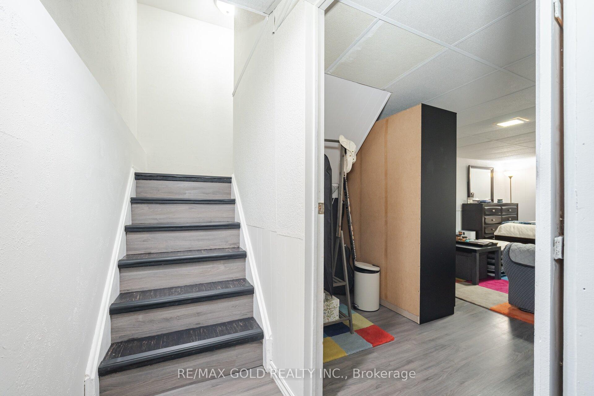 Photo 48 of 117 Beech Street, Brampton, Brampton North — HOMEH