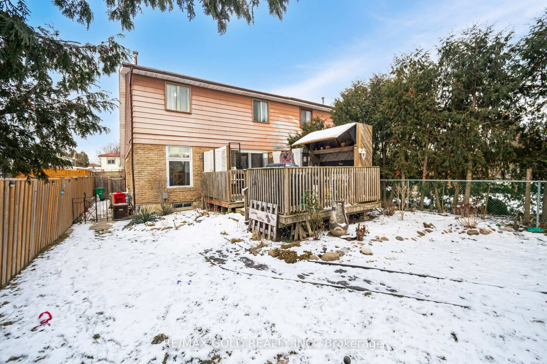 Photo 57 of 117 Beech Street, Brampton, Brampton North — HOMEH