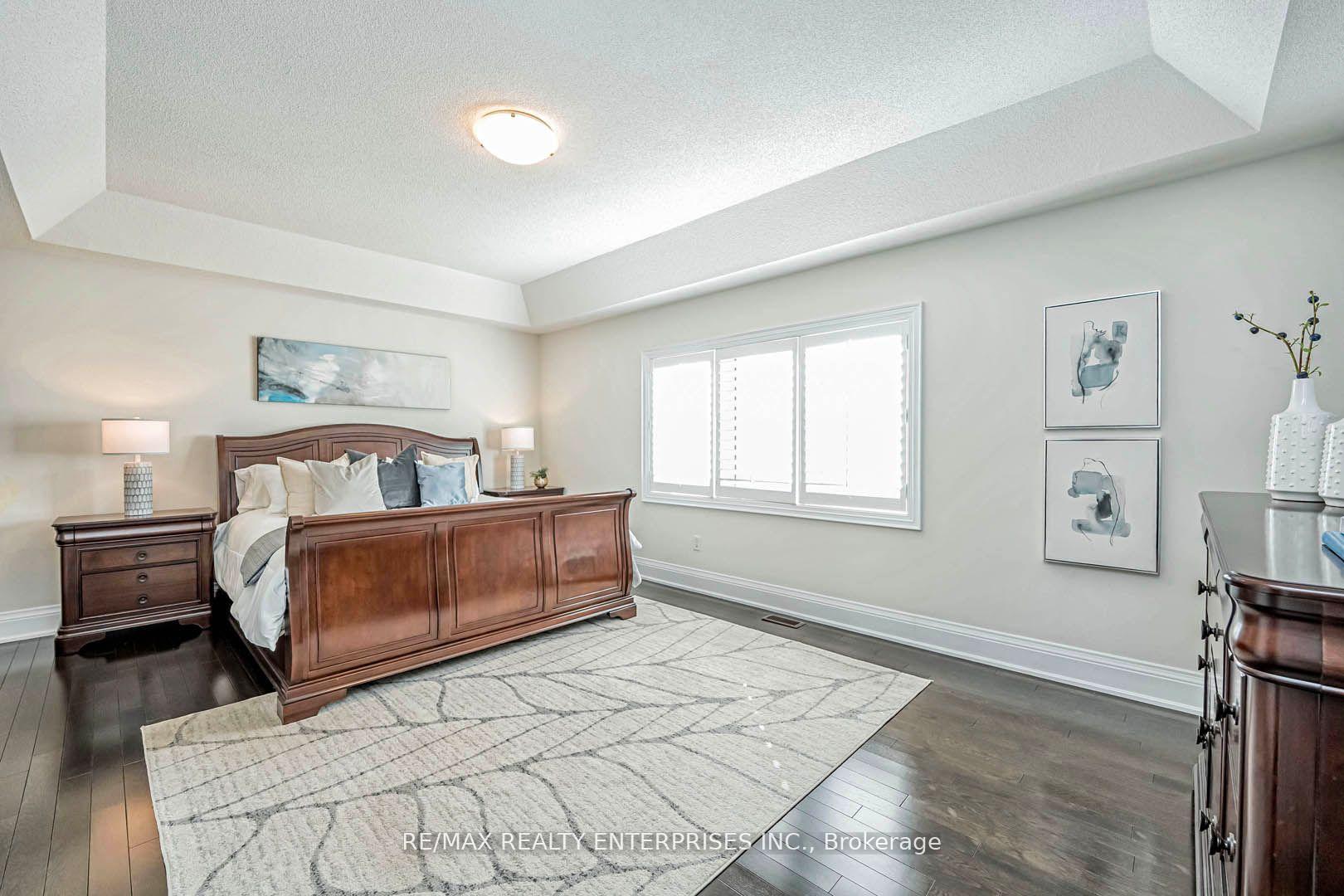 Photo 14 of 39 Lampman Crescent, Brampton, Credit Valley — HOMEH