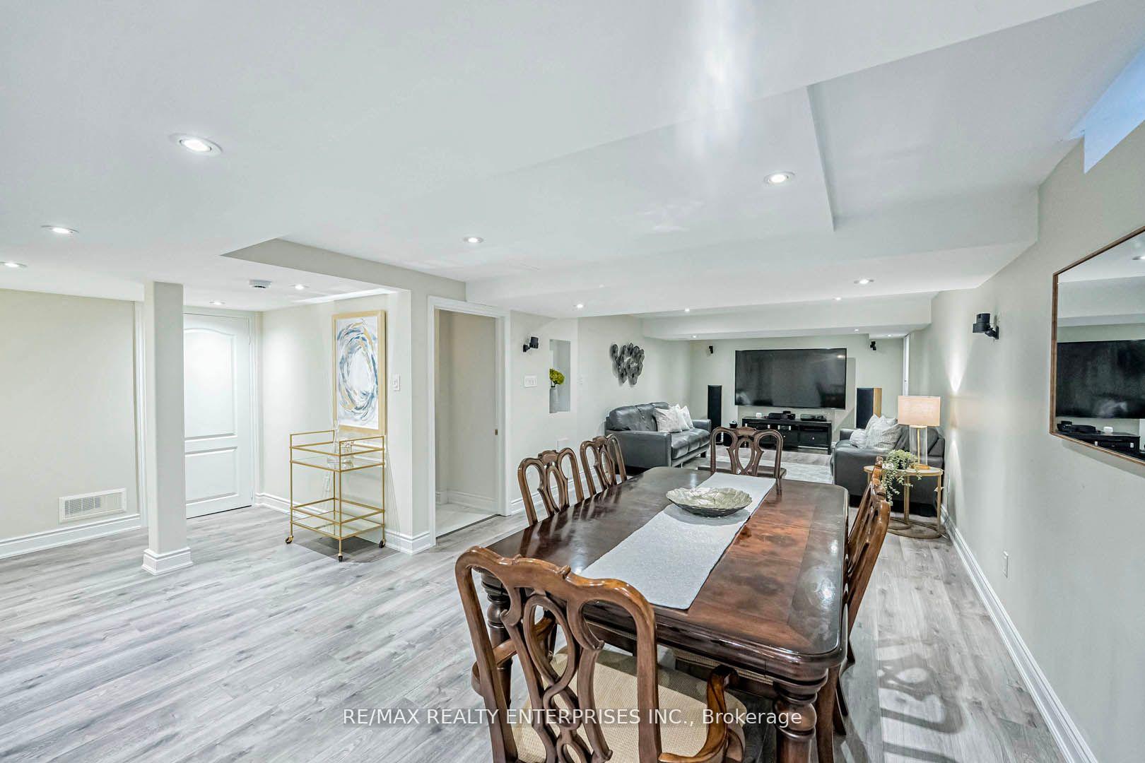 Photo 51 of 39 Lampman Crescent, Brampton, Credit Valley — HOMEH