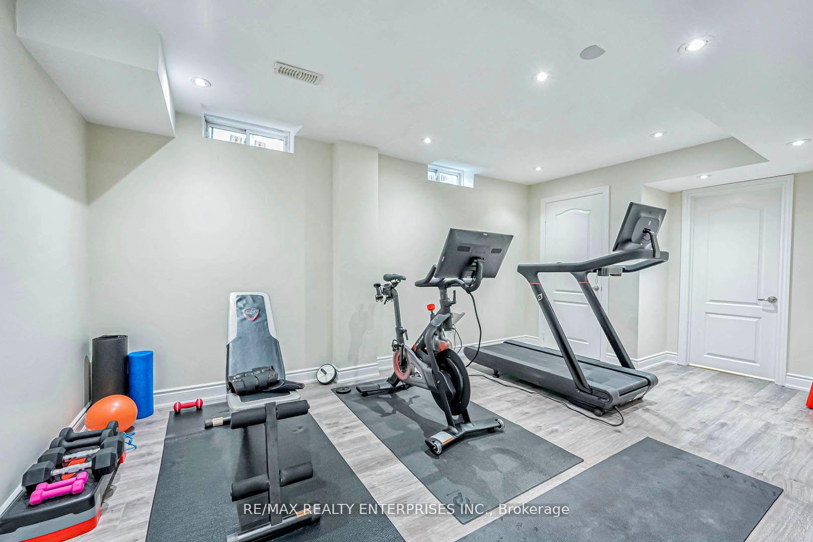Photo 54 of 39 Lampman Crescent, Brampton, Credit Valley — HOMEH