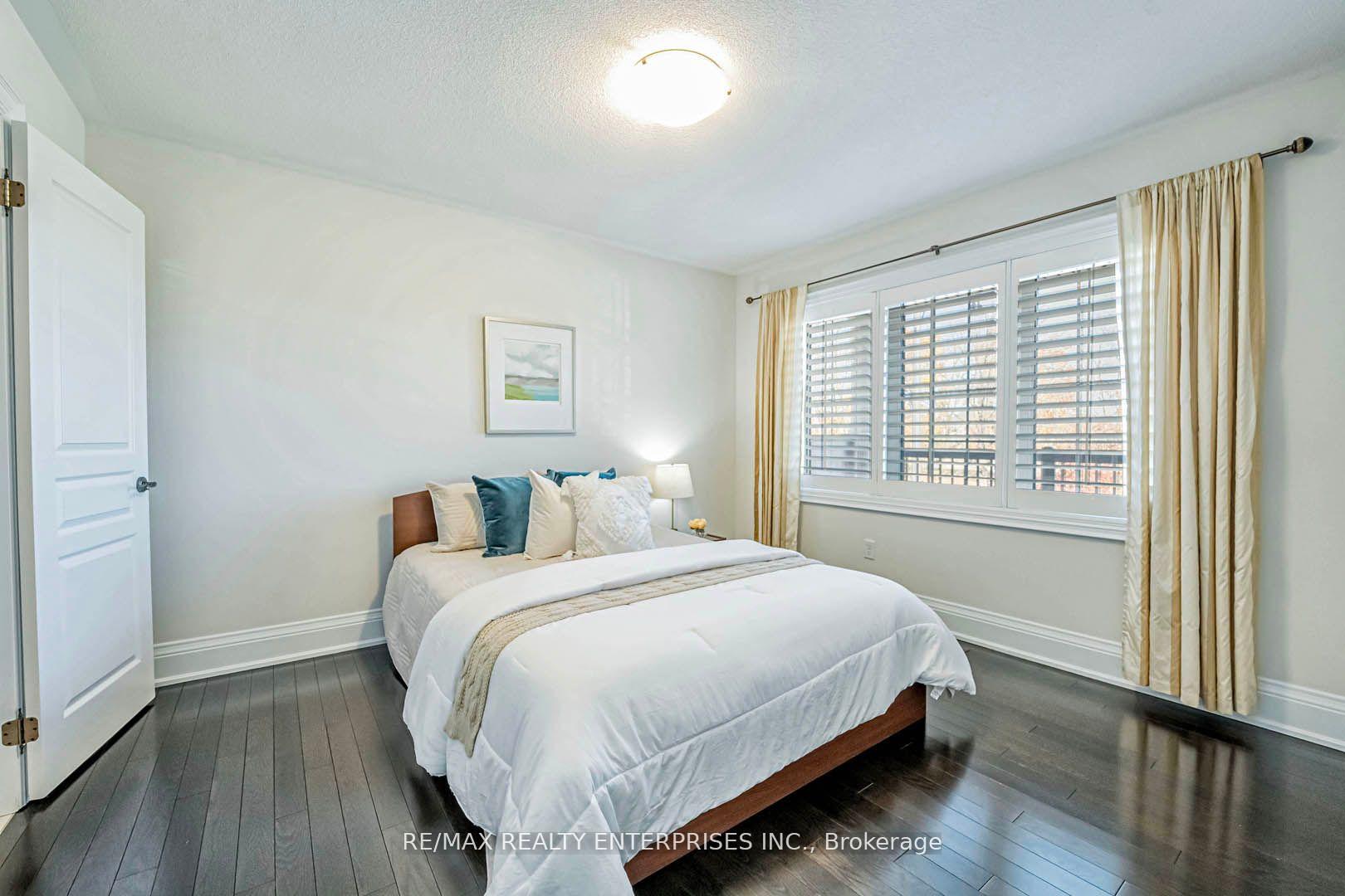 Photo 59 of 39 Lampman Crescent, Brampton, Credit Valley — HOMEH