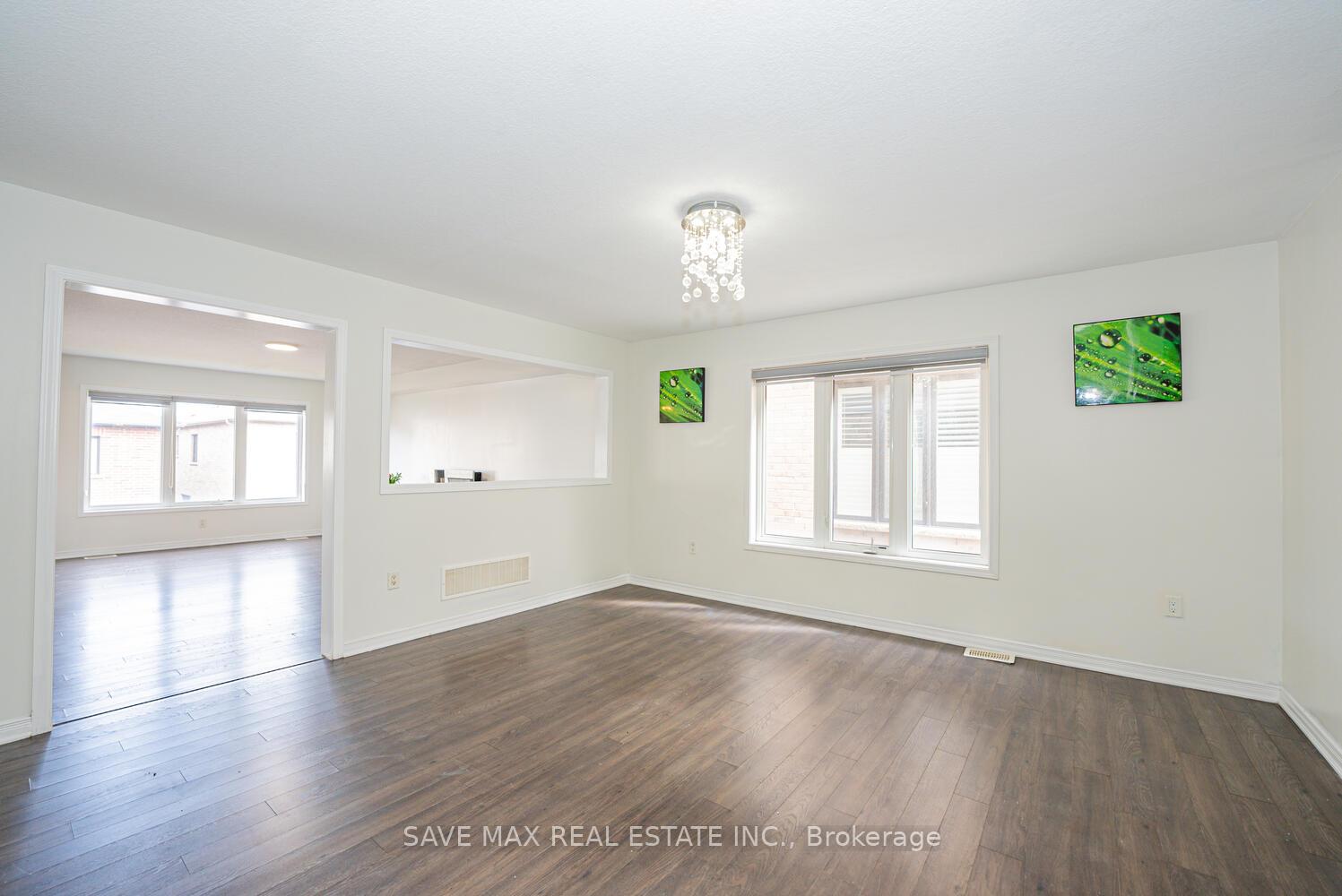 Photo 10 of 73 West Glen Avenue, Hamilton, Stoney Creek Mountain — HOMEH