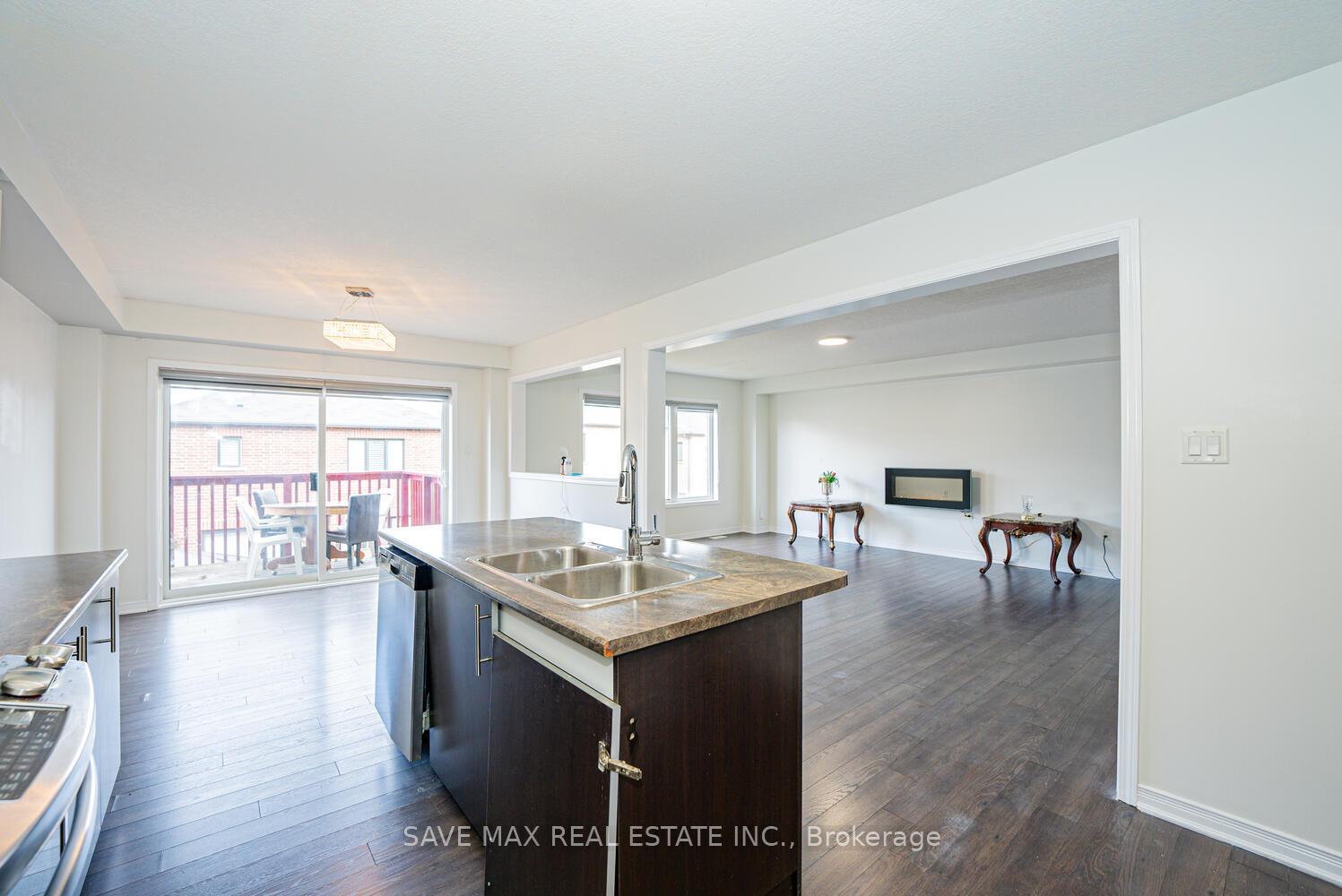 Photo 17 of 73 West Glen Avenue, Hamilton, Stoney Creek Mountain — HOMEH