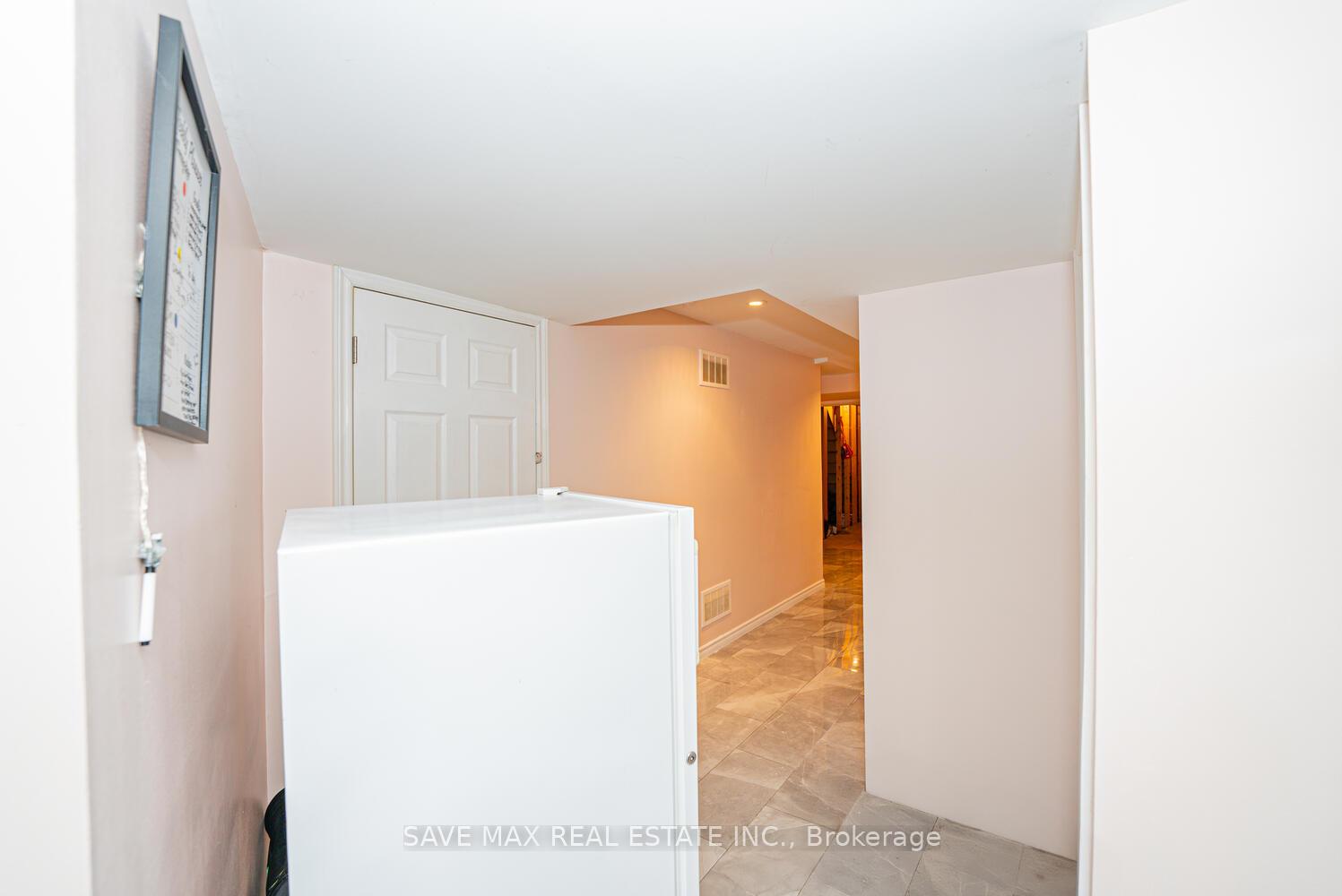 Photo 40 of 73 West Glen Avenue, Hamilton, Stoney Creek Mountain — HOMEH