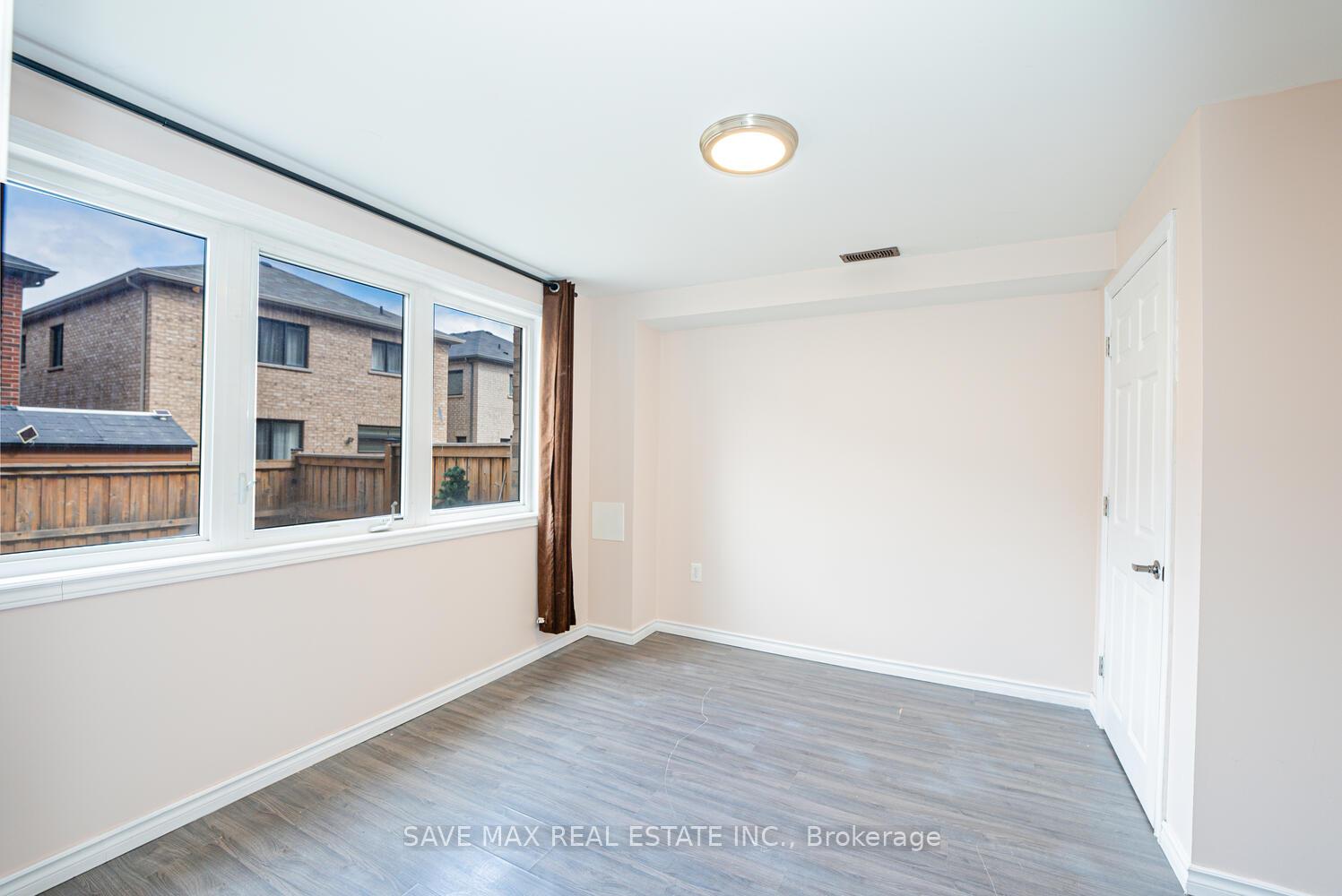 Photo 41 of 73 West Glen Avenue, Hamilton, Stoney Creek Mountain — HOMEH