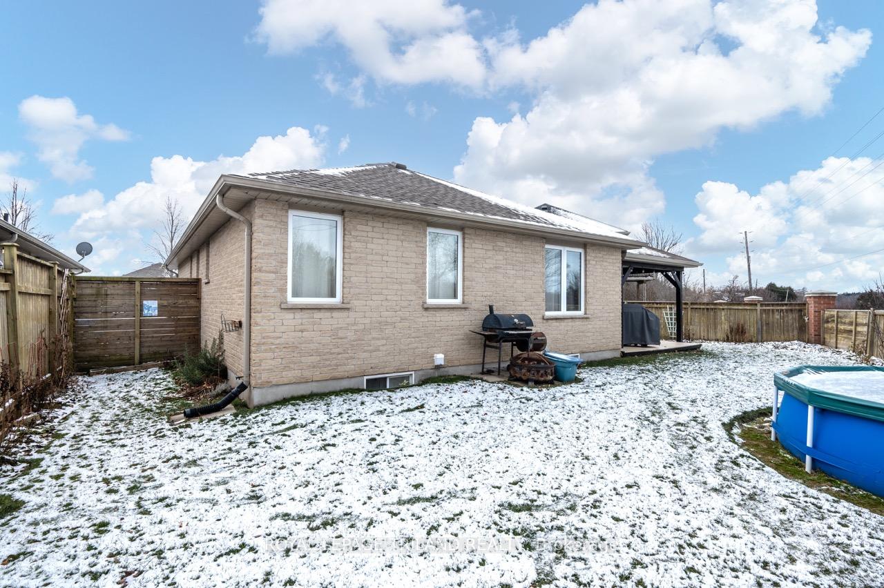 Photo 34 of 68 Meadowvale Drive, St. Thomas — HOMEH