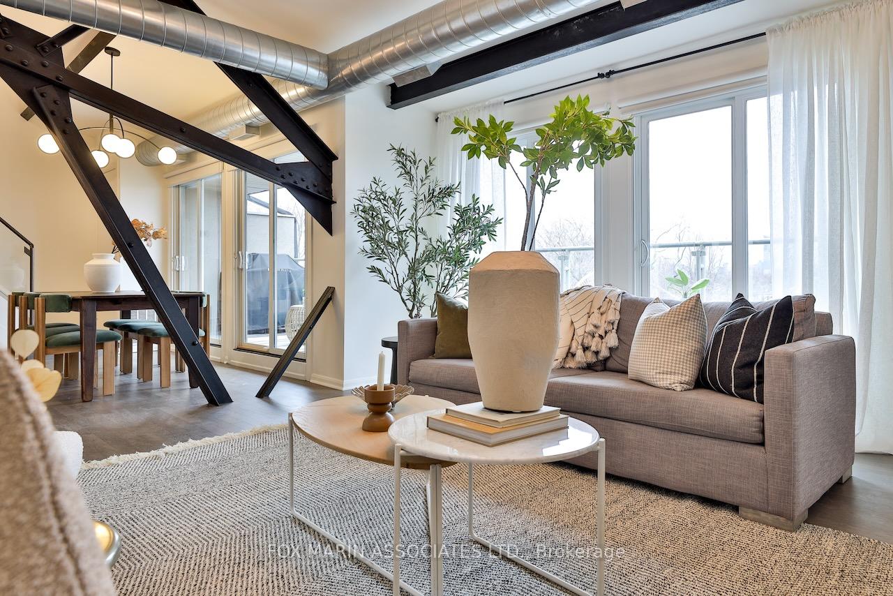 Photo 7 of Unit 302, 660 Pape Avenue, Toronto, North Riverdale — HOMEH