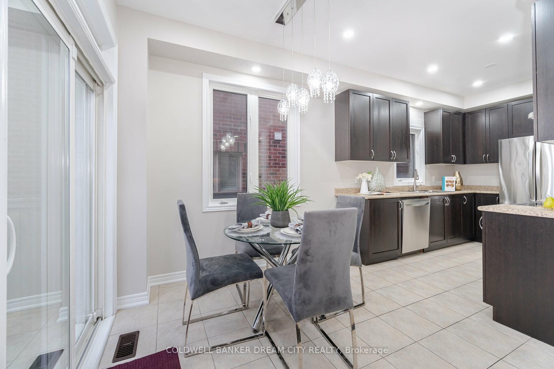 Photo 15 of 49 Campwood Crescent, Brampton, Bram East — HOMEH