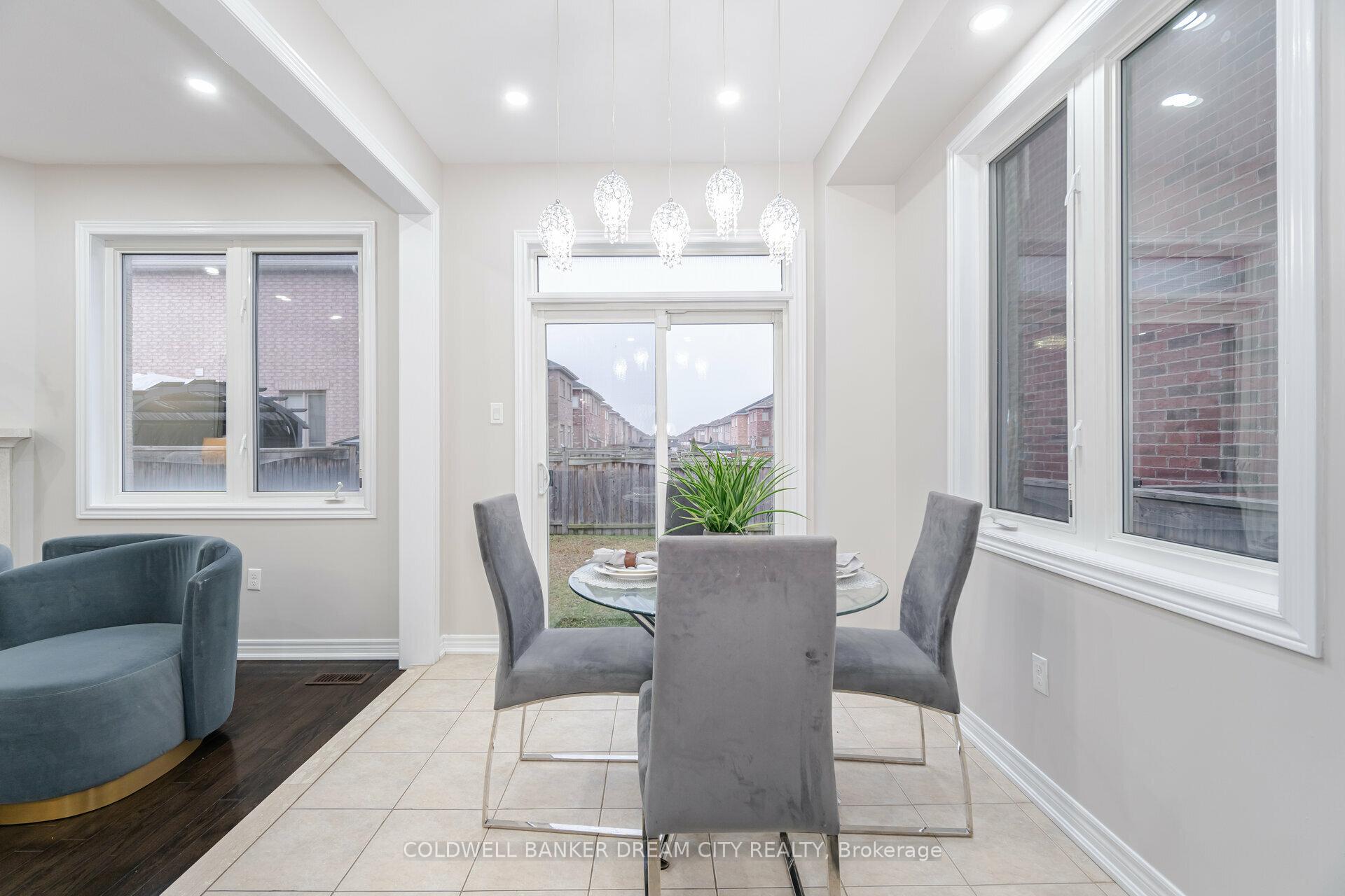 Photo 17 of 49 Campwood Crescent, Brampton, Bram East — HOMEH