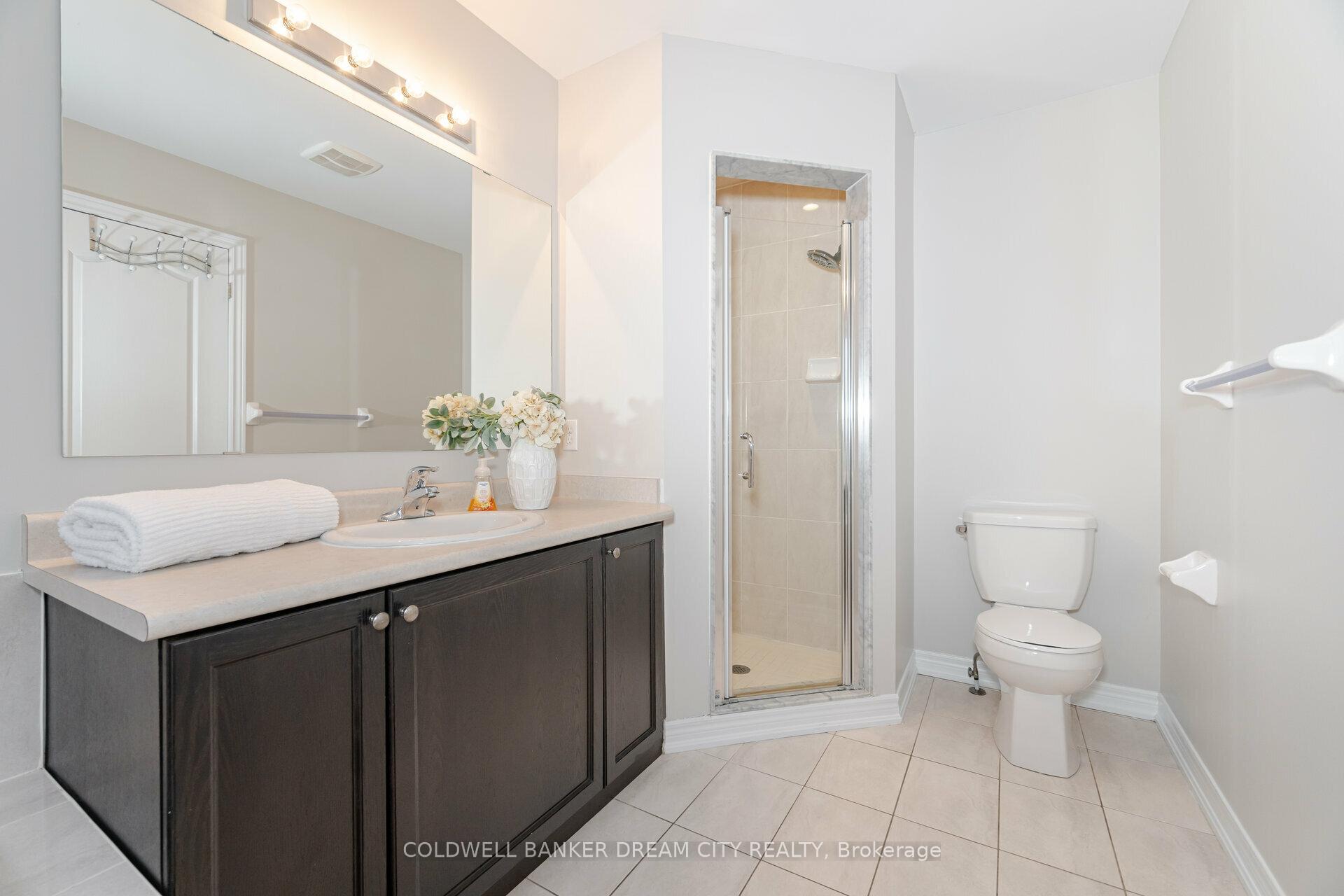 Photo 28 of 49 Campwood Crescent, Brampton, Bram East — HOMEH