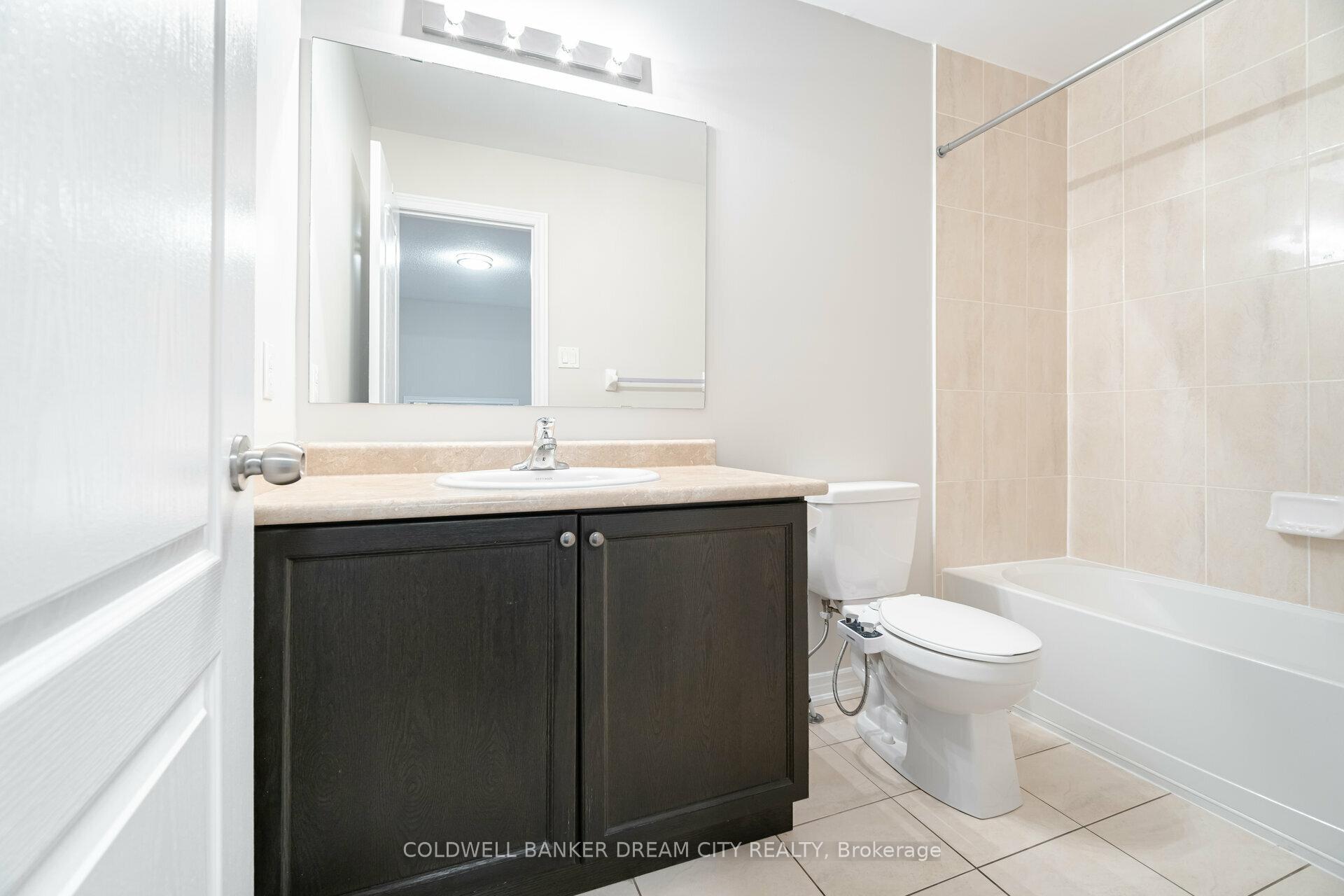 Photo 36 of 49 Campwood Crescent, Brampton, Bram East — HOMEH