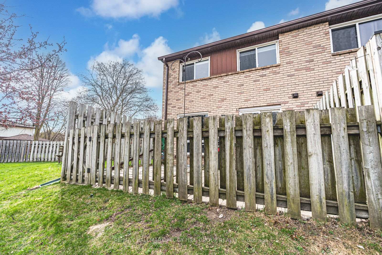 Photo 17 of Unit 1, 52 Adelaide Street, Barrie, Allandale — HOMEH