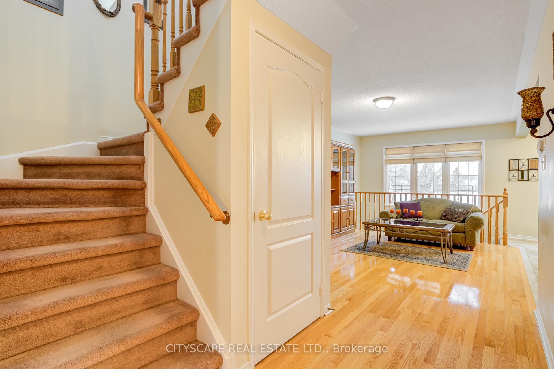 Photo 15 of 67 Crannyfield Drive, Brampton, Fletcher's Meadow — HOMEH