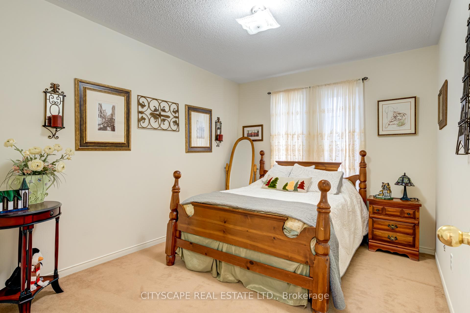 Photo 21 of 67 Crannyfield Drive, Brampton, Fletcher's Meadow — HOMEH
