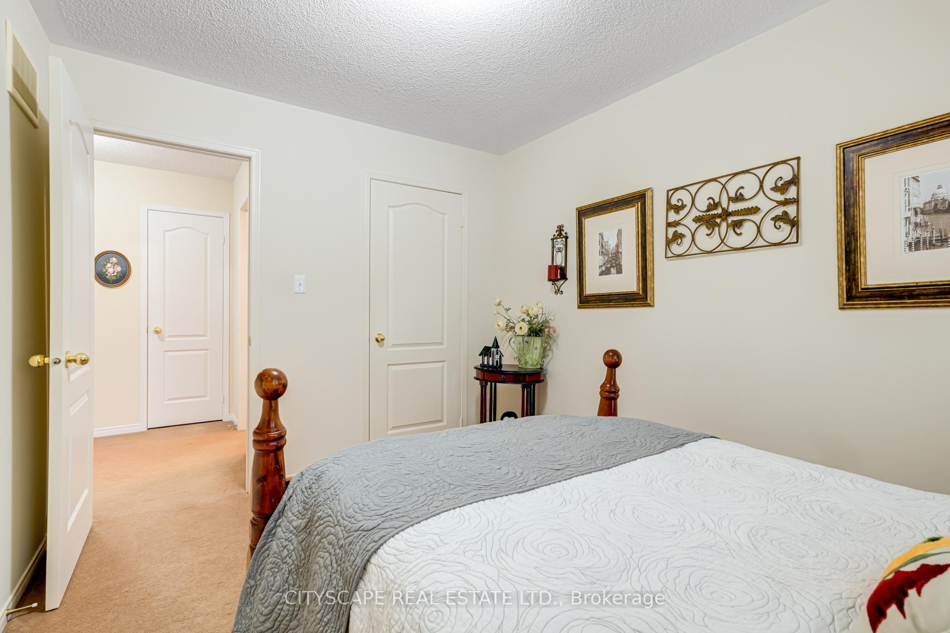 Photo 22 of 67 Crannyfield Drive, Brampton, Fletcher's Meadow — HOMEH