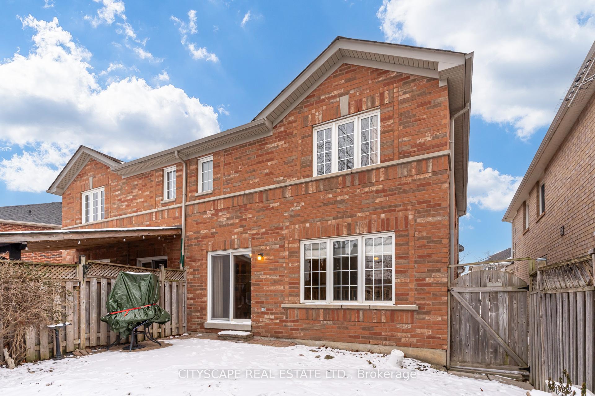 Photo 35 of 67 Crannyfield Drive, Brampton, Fletcher's Meadow — HOMEH