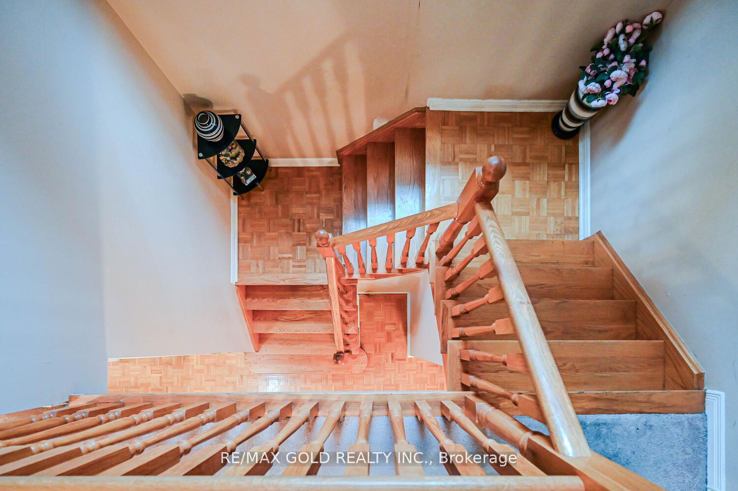 Photo 19 of 17 Red River Drive, Brampton, Sandringham-Wellington — HOMEH